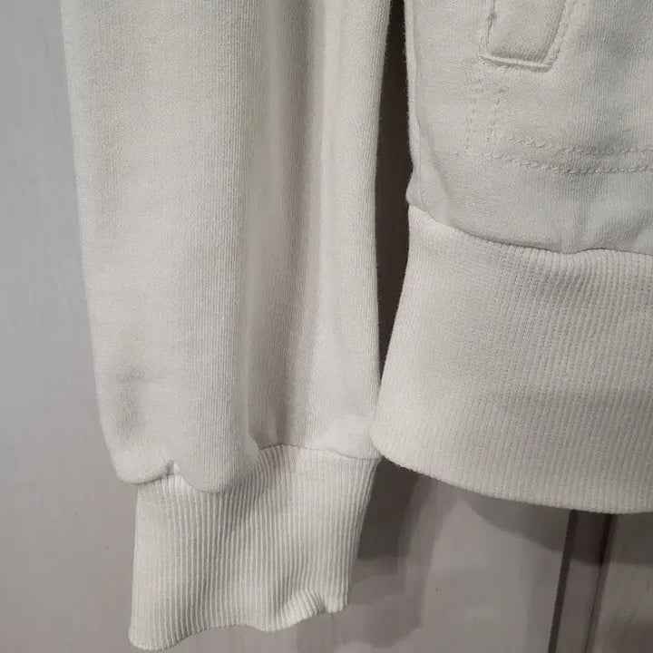 [BUNJANG] Puma White Hooded Zip-up Jacket / 푸마의 매력적인 화이트 후드집업