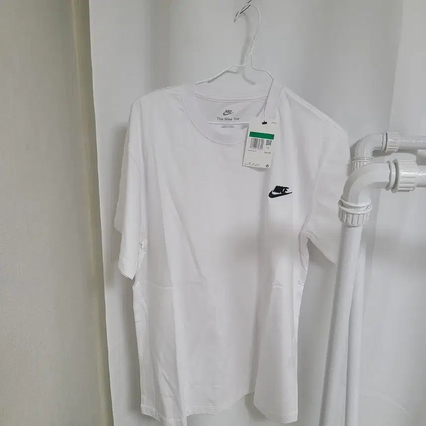 [SOLD OUT] 나이키반팔티화이트XL남여공용택까지다있음 새상품