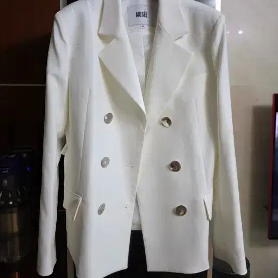 [BUNJANG] Muse Double Breasted Blazer / 뮤제  더블브레스트 블레이저 (새상품)