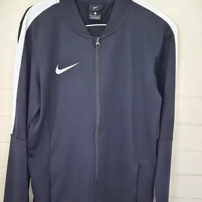 [BUNJANG] Nike Black Track Jacket / 나이키 블랙 트랙 자켓