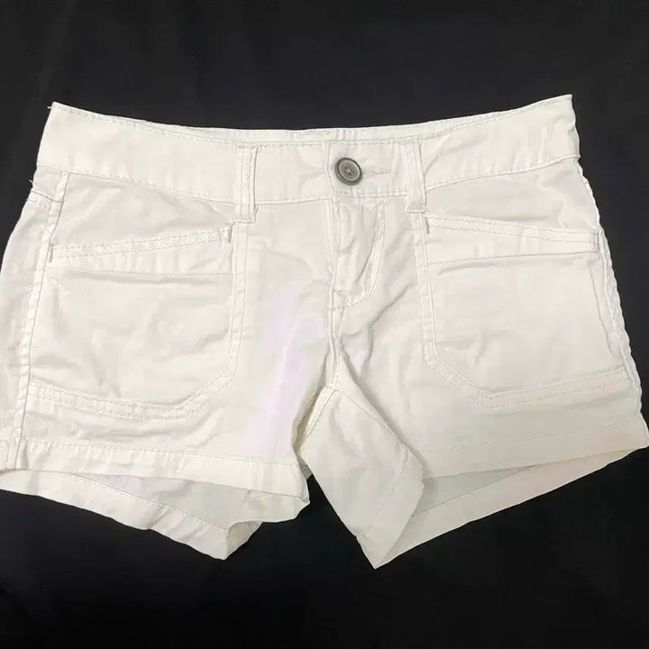 [BUNJANG] Unionbay Low Button Short Pants White 28 / 유니온베이 로우 버튼 숏팬츠 화이트 28