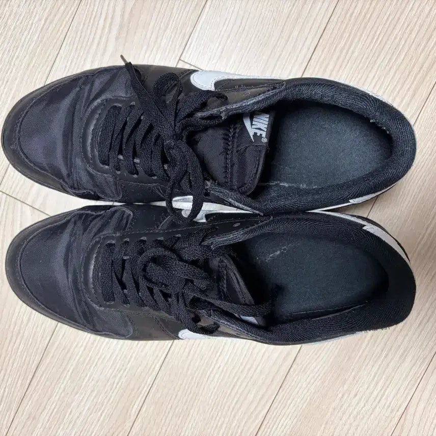 [SOLD OUT] 나이키 필드 제너럴 스니커즈