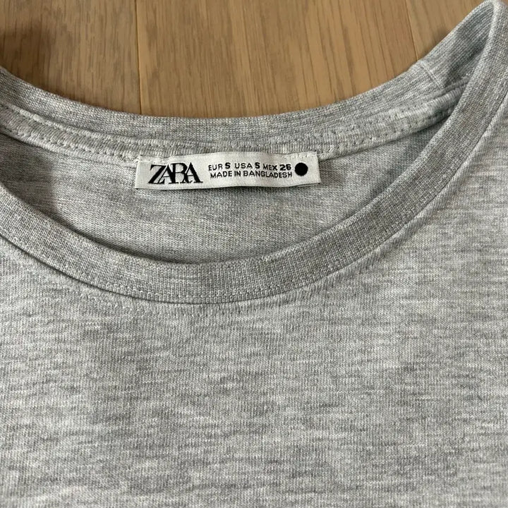 [BUNJANG] ZARA Gray Short Sleeve T-shirt / 자라 회색 반소매 티셔츠