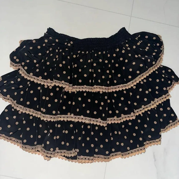 [BUNJANG] Dot Frill Skirt / 도트 프릴치마