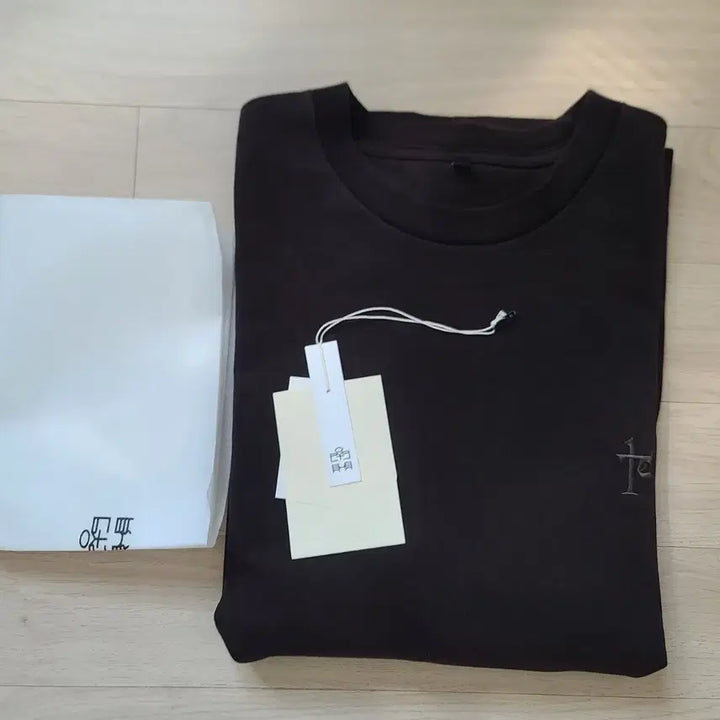 [BUNJANG] Politeru Elbow Concord Long Sleeve Dark Brown / [3] 폴리테루 엘보우 콩코드 롱슬리브 다크 브라운