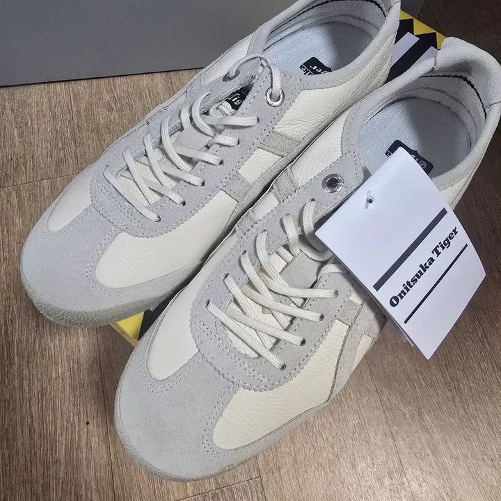 [SOLD OUT] 오니츠카타이거 멕시코66 SD VIN 1183C015-101 24.0cm