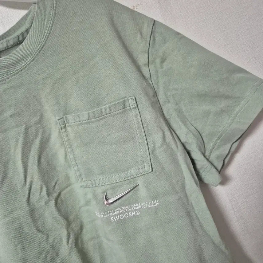 [SOLD OUT] 나이키 스우시 포켓 반팔 티셔츠 민트