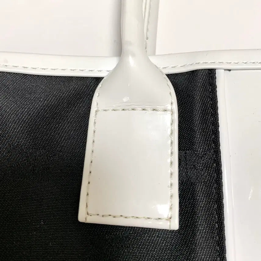 [BUNJANG] Courreges Vintage Tote Bag / 꾸레쥬 빈티지 토트백 courreges