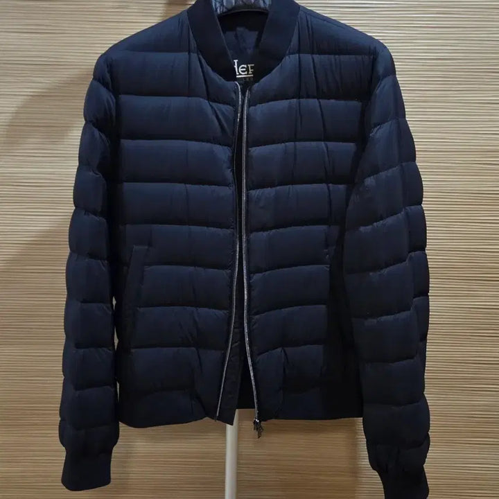 [SOLD OUT] 에르노 다운 봄버 점퍼 52사이즈.
