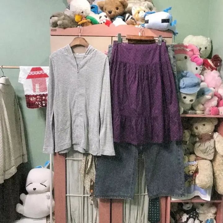 [BUNJANG] Kamomesancho Dot Skirt Set / 카모메산장 코디세트 도트스커트
