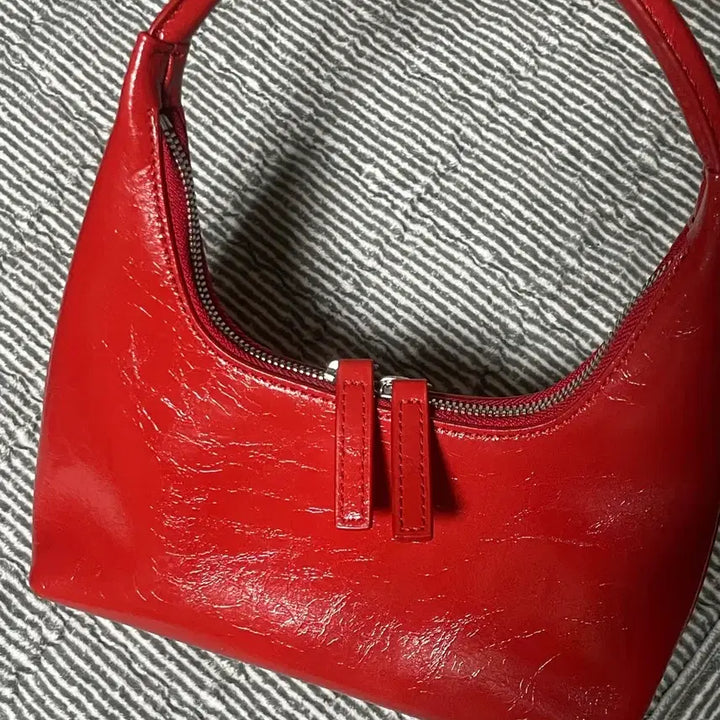 [BUNJANG] MajiShuRu Red Hobo Mini Bag / 마지셔우드 레드 호보미니백 거의새거