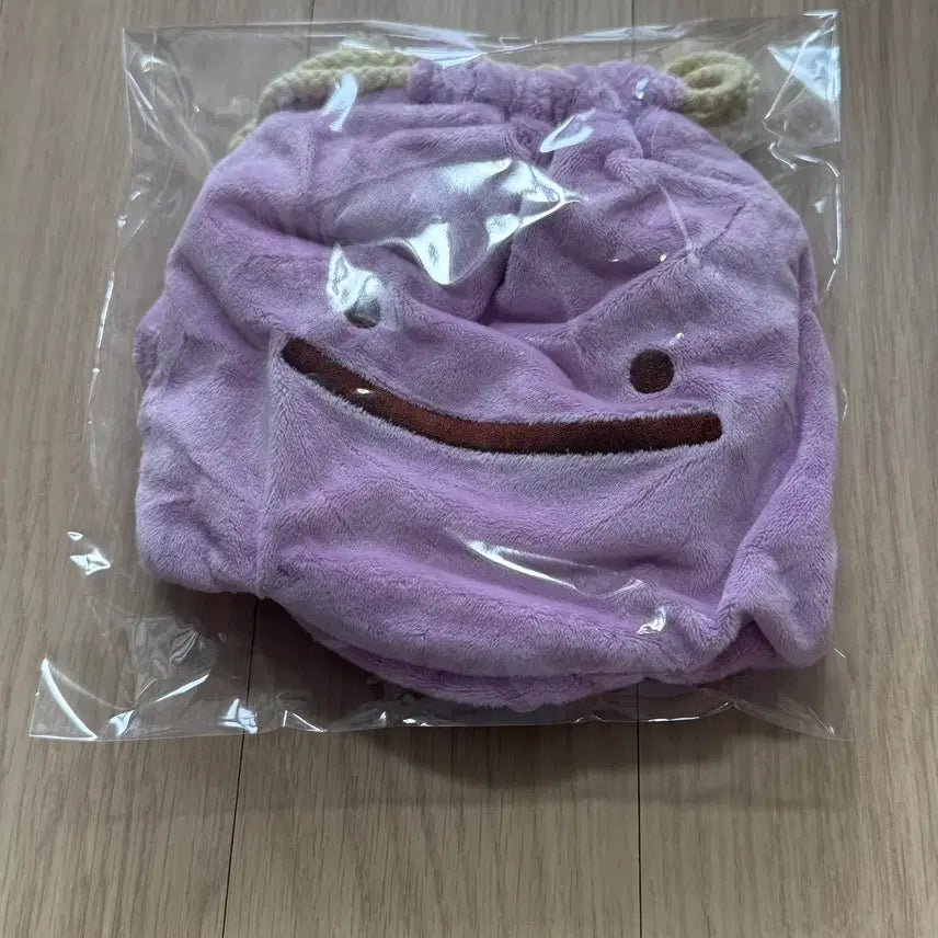 [BUNJANG] Pokemon Center Metamon Reversible Pouch / 포켓몬센터 정품 변신메타몽 리버시블 파우치
