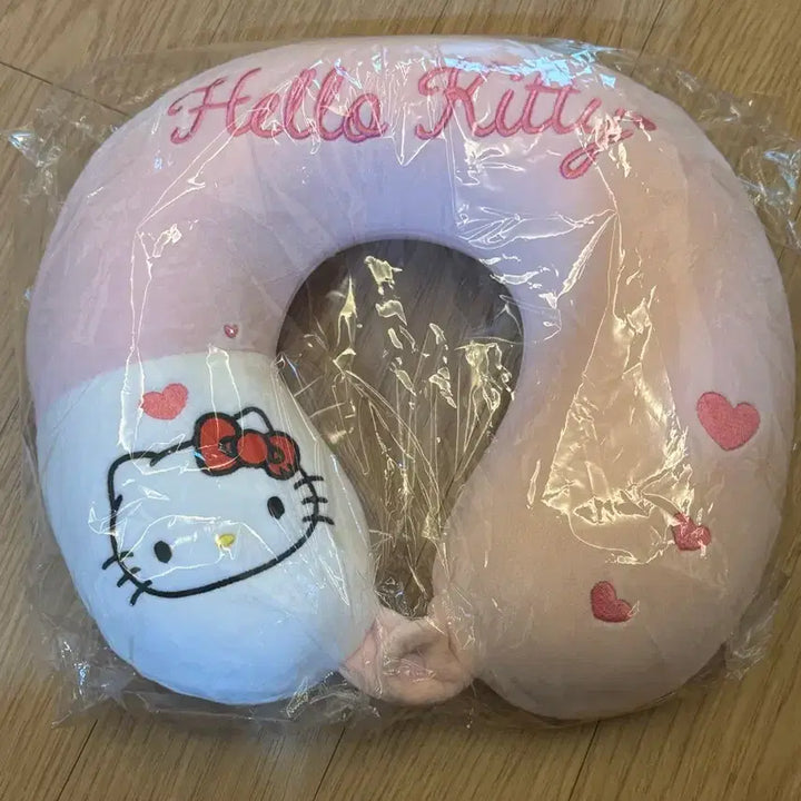 [BUNJANG] Hello Kitty Neck Pillow &amp; Doll Set / 헬로키티 목베개 핑크 및 키티인형
