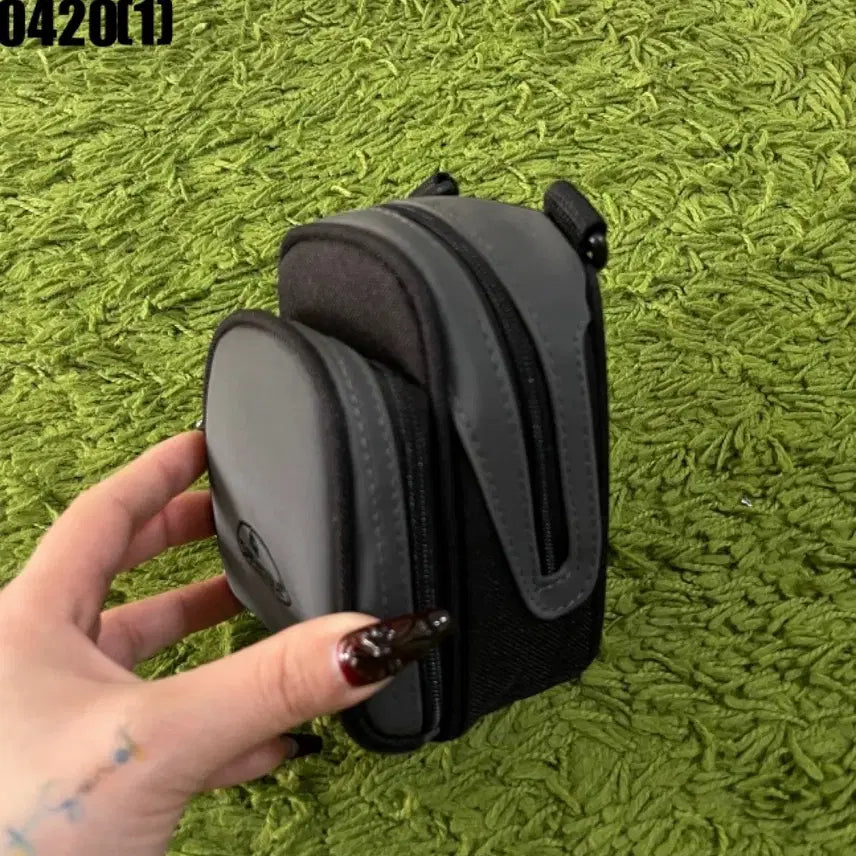 [BUNJANG] Samsonite Gray Pouch Case / 쌤소나이트 그레이 파우치 케이스