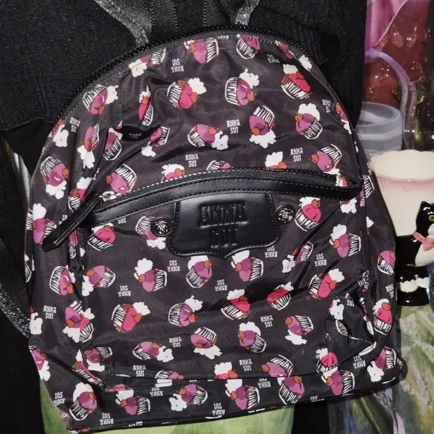 [BUNJANG] Anna Sui Glitter Cupcake Nylon Backpack / 안나수이 글리터 컵케이크 나일론 백팩