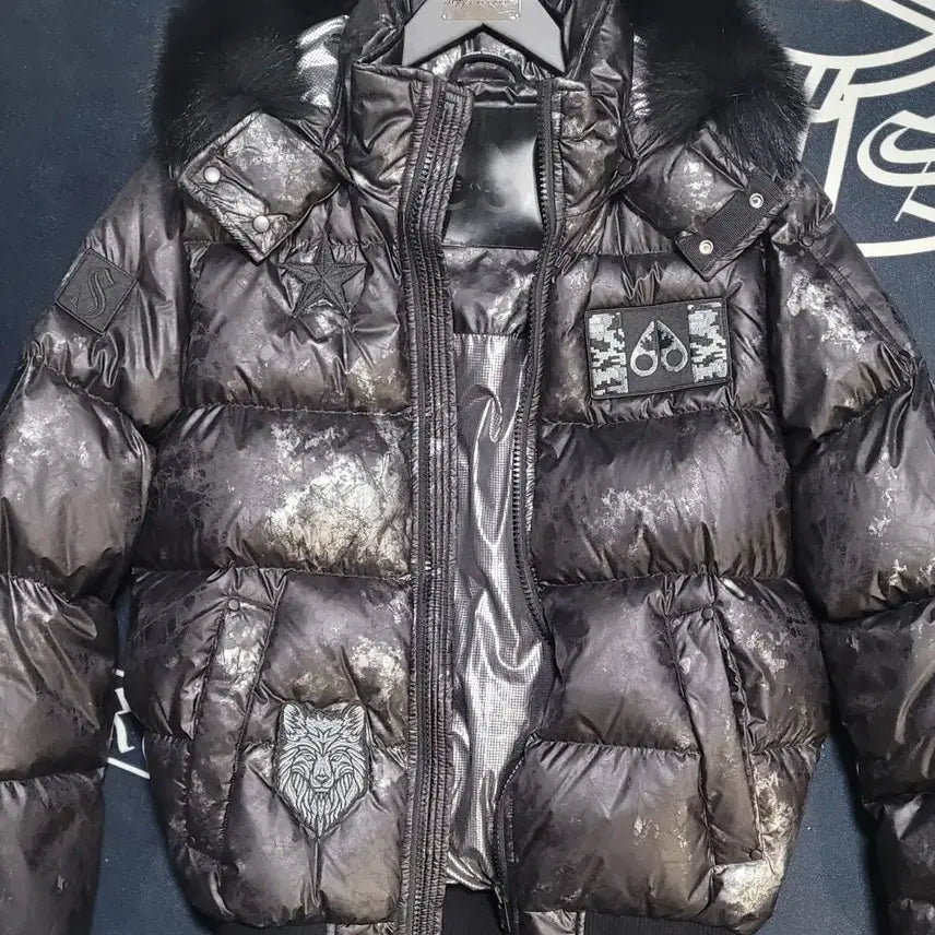 [BUNJANG] Moose Knuckles Pengarth Bomber Down Padded Jacket / 무스너클 펜가쓰 봄버다운패딩