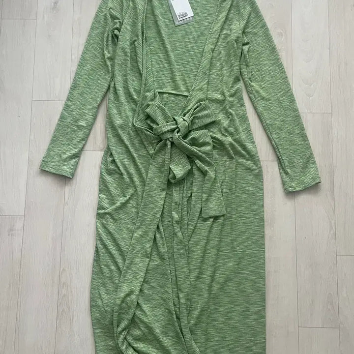 [BUNJANG] H&amp;M Ribbed Wrap Style Dress (S) / H&amp;M 마마 MAMA 리브드 랩스타일 드레스 (S) 에이치앤엠 흐앤므