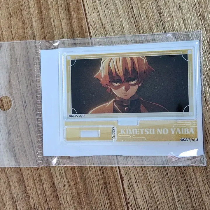 [BUNJANG] Demon Slayer Zenitsu Agatsuma Acrylic Stand / 귀멸의 칼날 무한성 젠이츠 아크릴스탠드