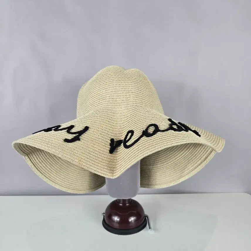 [BUNJANG] Banana Republic Large Woven Bucket Hat / [무료배송]바나나리퍼블릭 대형 비치 밀집 모자 버킷 벙거지 모자