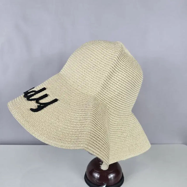 [BUNJANG] Banana Republic Large Woven Bucket Hat / [무료배송]바나나리퍼블릭 대형 비치 밀집 모자 버킷 벙거지 모자