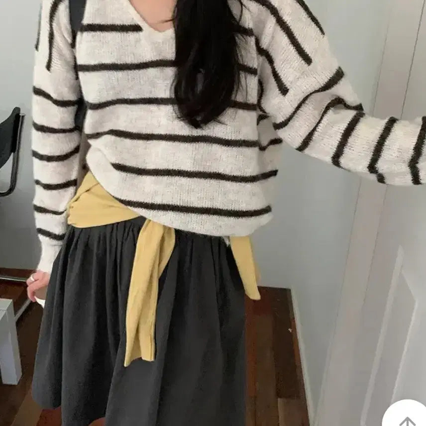 [BUNJANG] Loose Fit Striped Knit Sweater / 루즈핏 스트라이프 단가라 니트