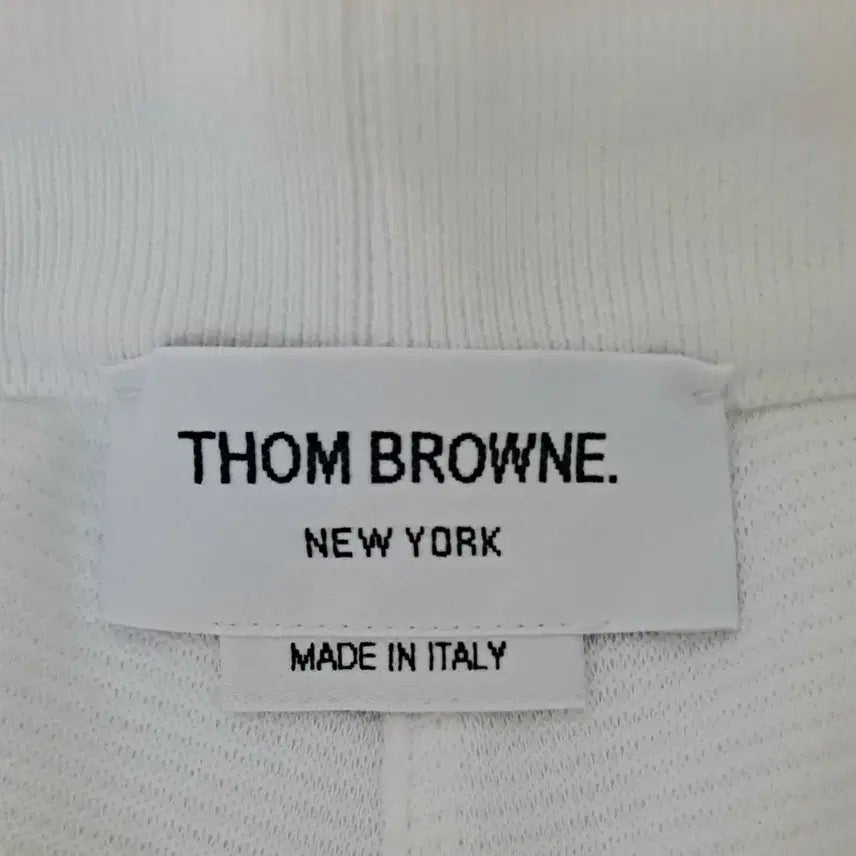 [BUNJANG] Thom Browne White Shorts / 톰브라운 화이트 반바지 삼선 포인트ㅡ정품