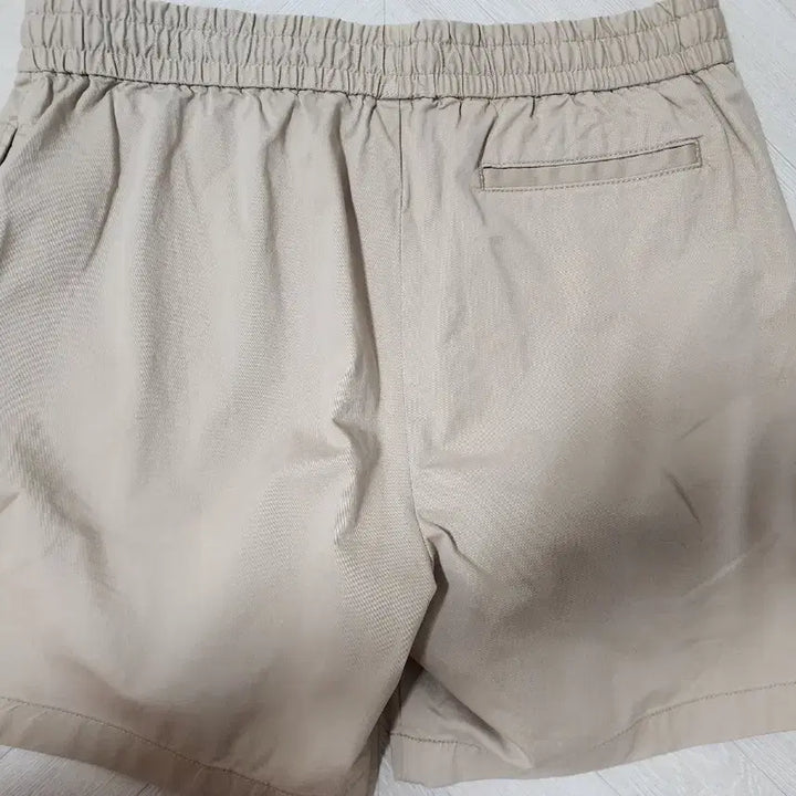 [BUNJANG] Tommy Hilfiger Beige Shorts / 타미힐피거 베이지색 반바지 새상품 팝니다.