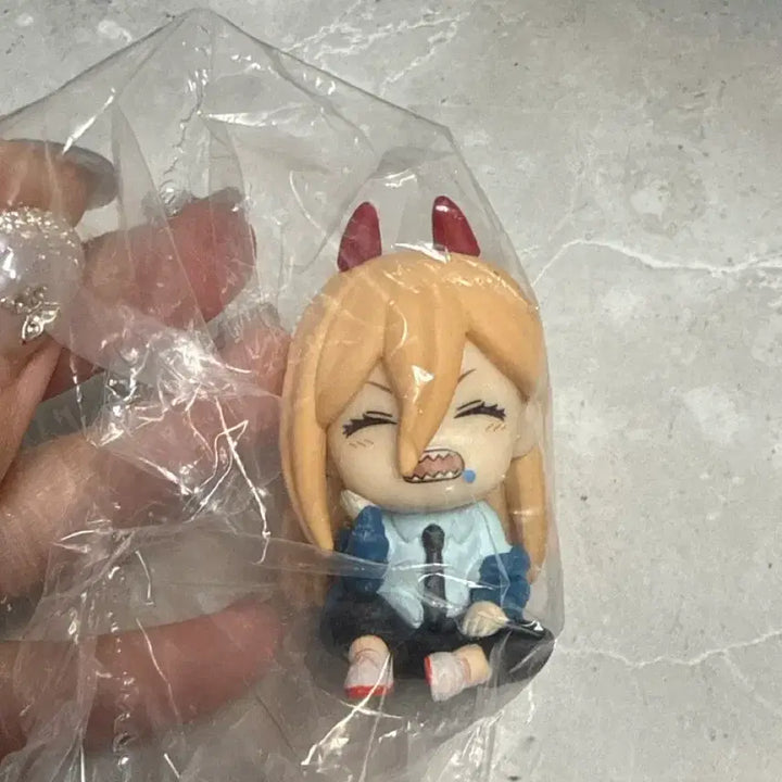 [BUNJANG] Chainsaw Man Power Gacha Figure / 체인소맨 파워 가챠