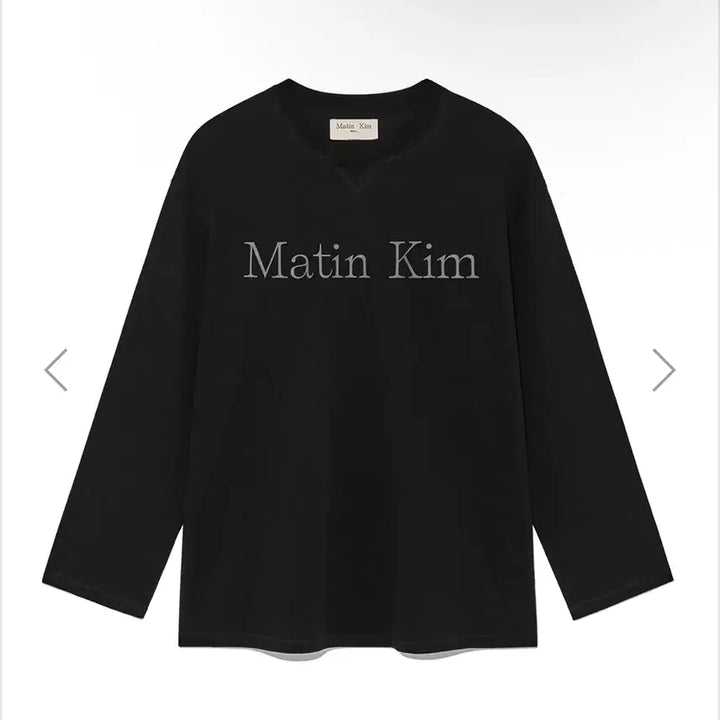 [SOLD OUT] 마뗑킴 로고 타이포 슬리브리스