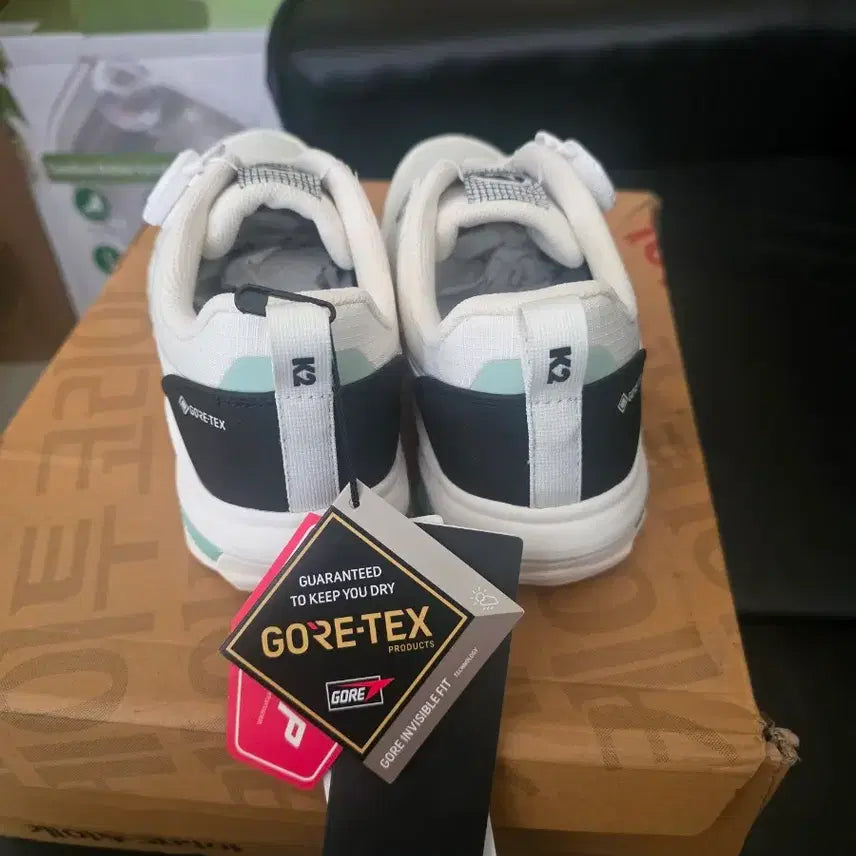[BUNJANG] K2 Flyhike Pure (G2) Hiking Boots / K2 플라이하이크 퓨어 (G2) 235mm 새상품
