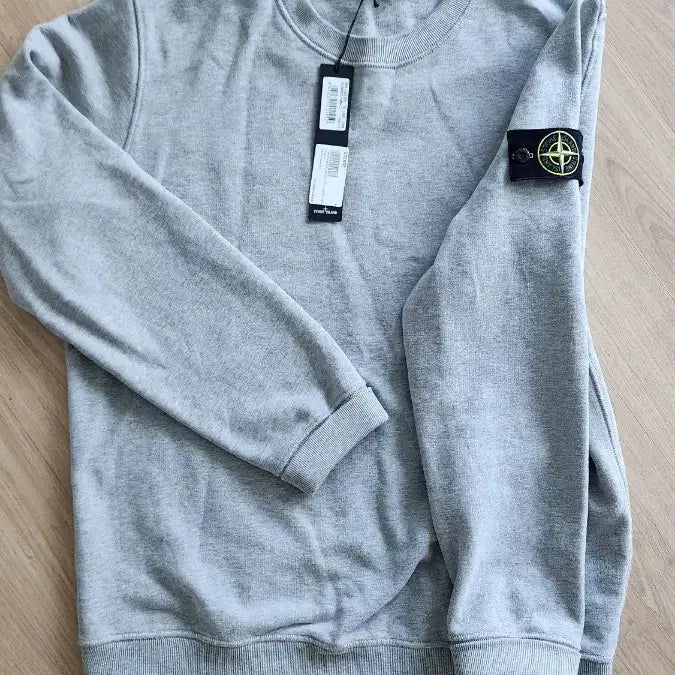 [SOLD OUT] 스톤아일랜드 맨투맨 L사이즈