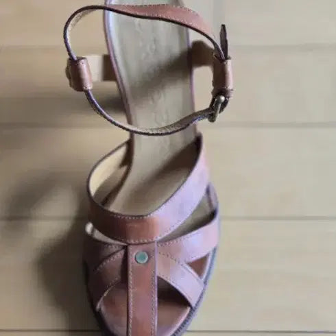 [BUNJANG] Burberry Genuine Leather High Heel Sandals / 버버리 정품 하이힐 샌들(235)