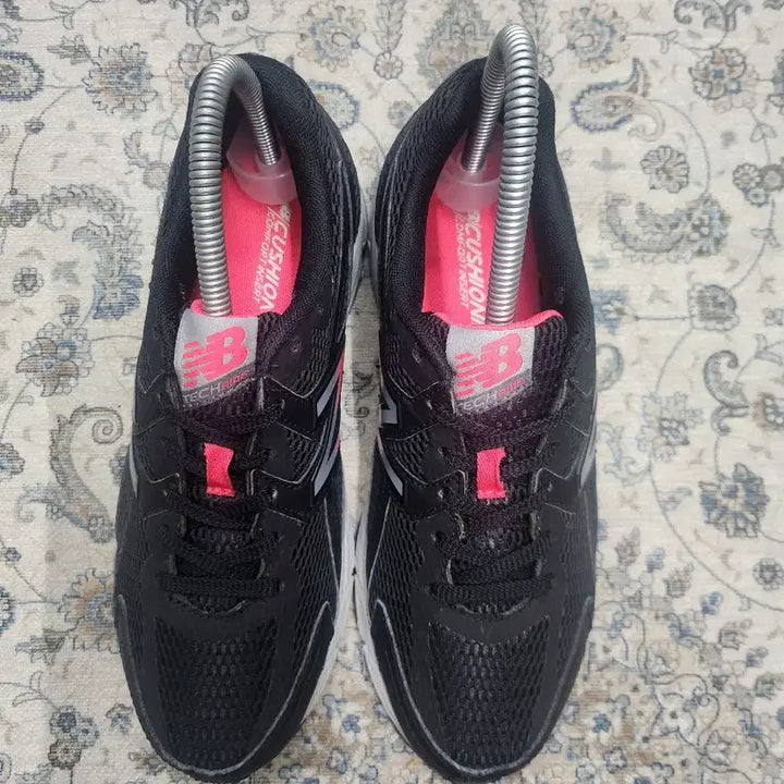 [BUNJANG] New Balance 480 Sneakers / 뉴발란스 480 스니커즈 235mm