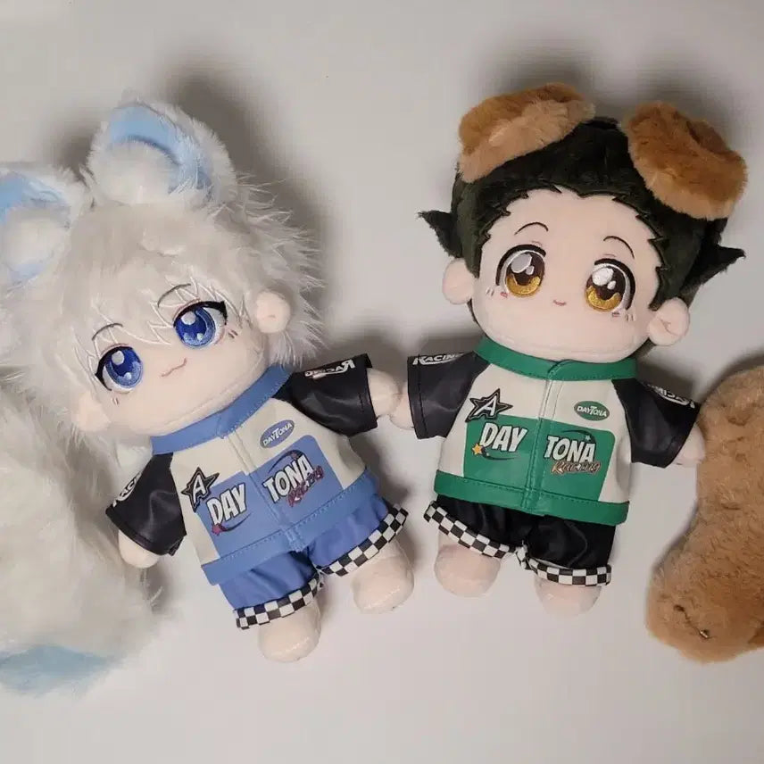 [BUNJANG] 헌터헌터 키르아 곤 속성 옷포함 20cm 솜인형 일괄 / 헌터헌터 키르아 곤 속성 옷포함 20cm 솜인형 일괄