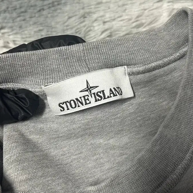 [BUNJANG] Stone Island Crewneck Sweatshirt Gray XL / [XL size] 스톤아일랜드 맨투맨 그레이