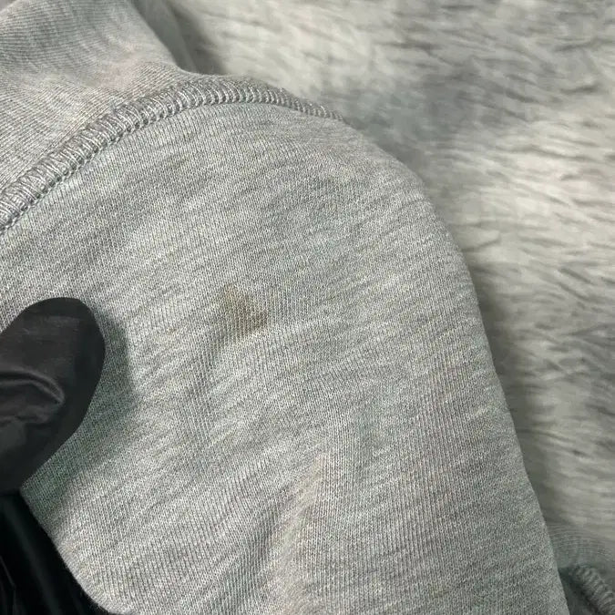 [BUNJANG] Stone Island Crewneck Sweatshirt Gray XL / [XL size] 스톤아일랜드 맨투맨 그레이