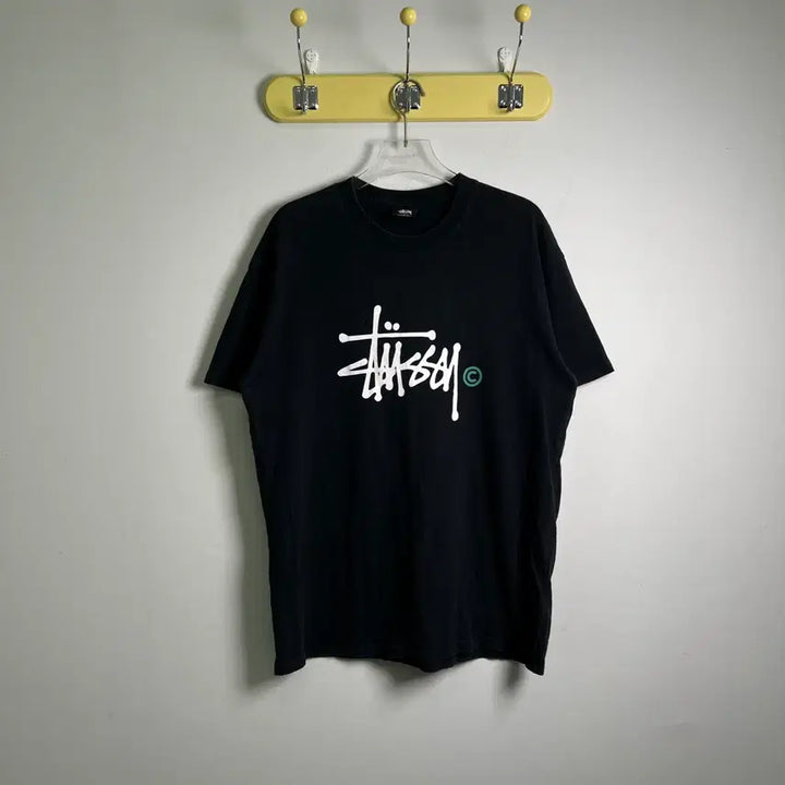 [BUNJANG] Stussy Basic Logo T-shirt / stussy 스투시 베이직 로고 반팔 티셔츠 M