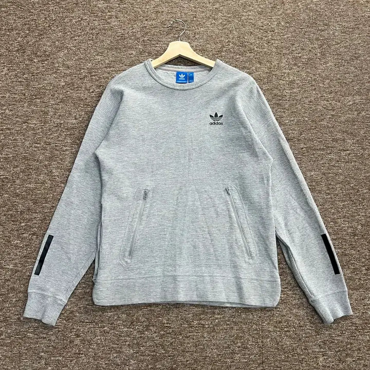 [BUNJANG] Adidas Grey Waffle Sweatshirt / 아디다스 그레이 와플 맨투맨 95