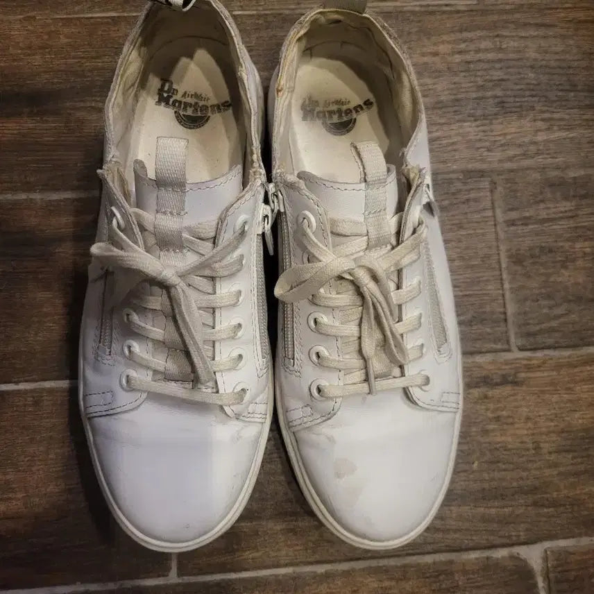 [BUNJANG] Dr. Martens White Platform Sneakers / 닥터마틴 화이트 플랫폼 스니커즈 41