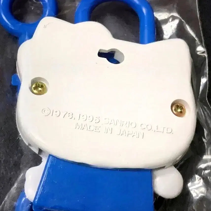 [BUNJANG] Kitty Lock, Kitty Key, Kitty Magnet Set / 키티 자물쇠, 키티 열쇠, 키티 자석