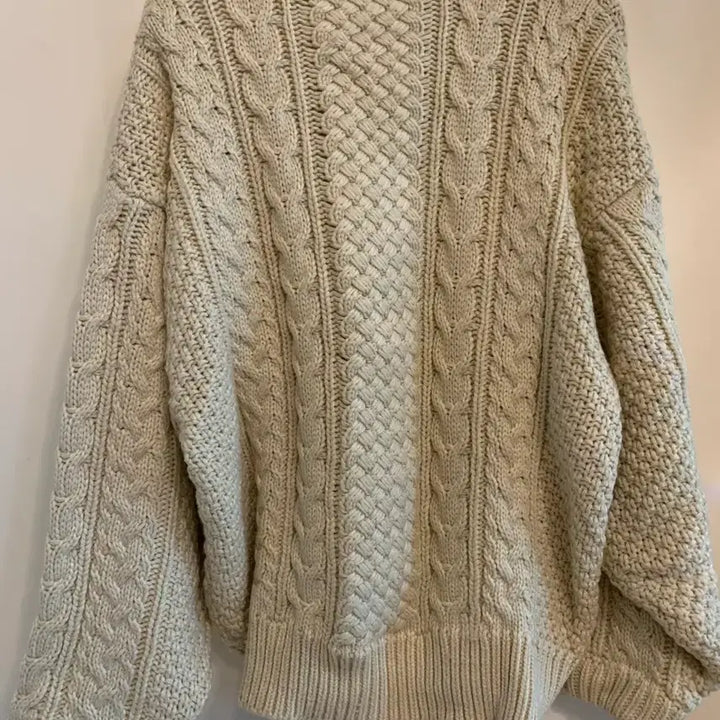 [BUNJANG] Alpaca Cable Knit Sweater - Beige / 알파카 케이블 니트 스웨터 베이지