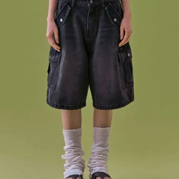 [BUNJANG] Fancy Club Bermuda Shorts / 팬시클럽 버뮤다팬츠