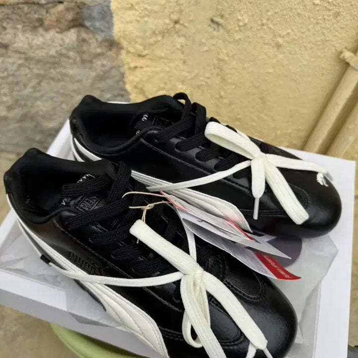 [BUNJANG] Puma x Rosé Speedcat PRM Black Warm White 240mm / 푸마 x 로제 스피드캣 PRM 블랙 웜 화이트 240MM