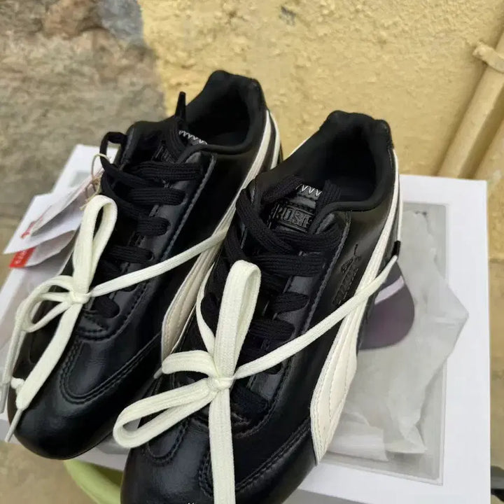 [BUNJANG] Puma x Rosé Speedcat PRM Black Warm White 240mm / 푸마 x 로제 스피드캣 PRM 블랙 웜 화이트 240MM