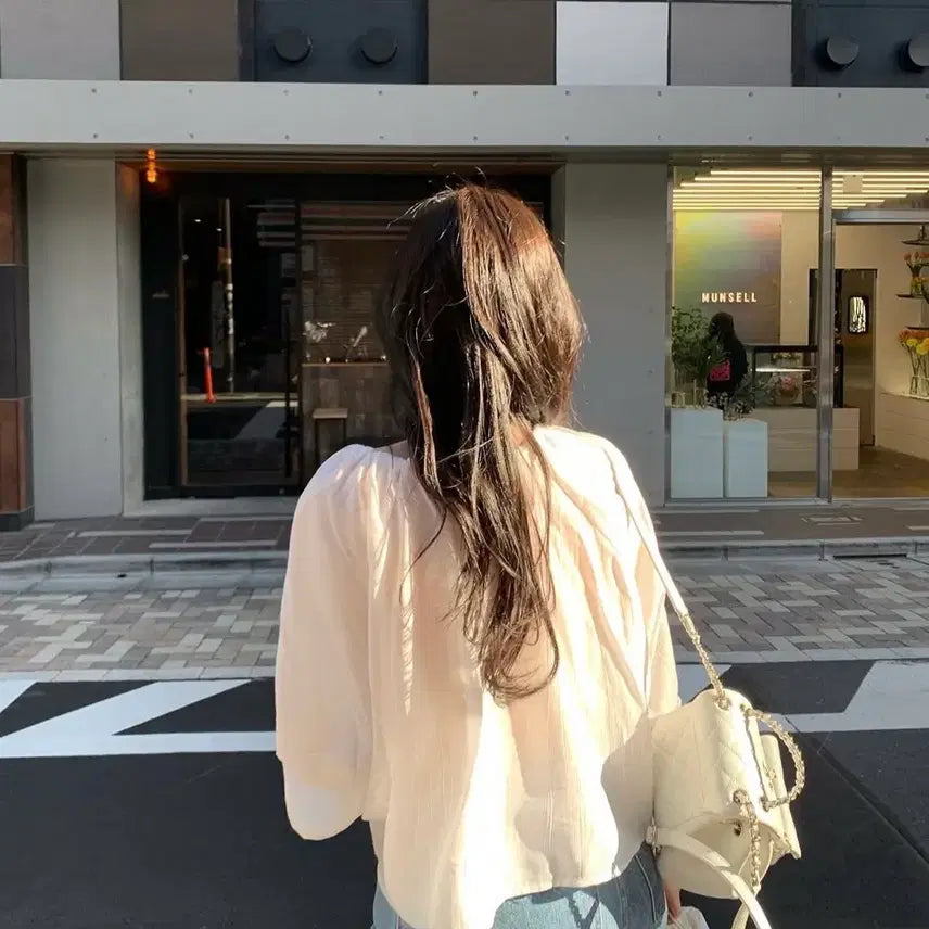 [BUNJANG] Plant White Blouse / 플렌트 화이트 블라우스
