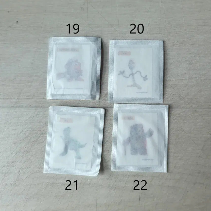 [BUNJANG] Starbucks Toy Story Unopened Sticker Set / (40여종) 스타벅스 토이스토리 띠부씰 미개봉 스티커