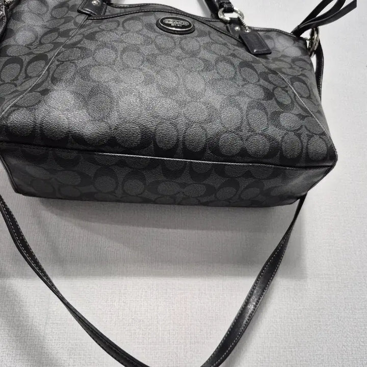 [BUNJANG] Coach Signature Black Tote Bag / 코치 시그니처 블랙 숄더백 토트백