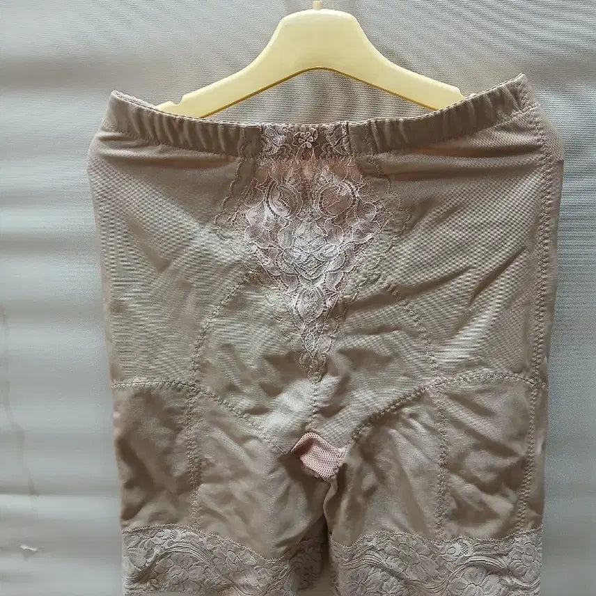 [BUNJANG] 100 Size Girdle with Lace Detail / 거들 100