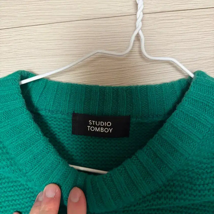[BUNJANG] Studio Tomboy Green Knit Sweater / 스튜디오톰보이 니트