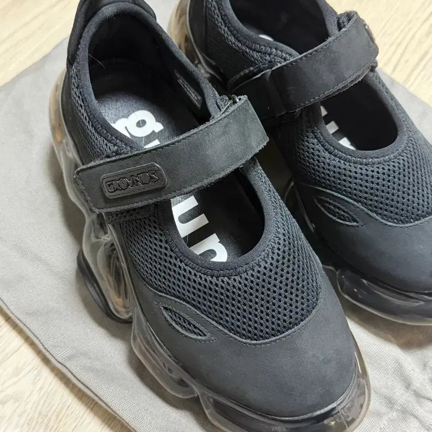 [BUNJANG] Grounds Mary Jane 250mm Shoes / 그라운즈 메리제인 250cm
